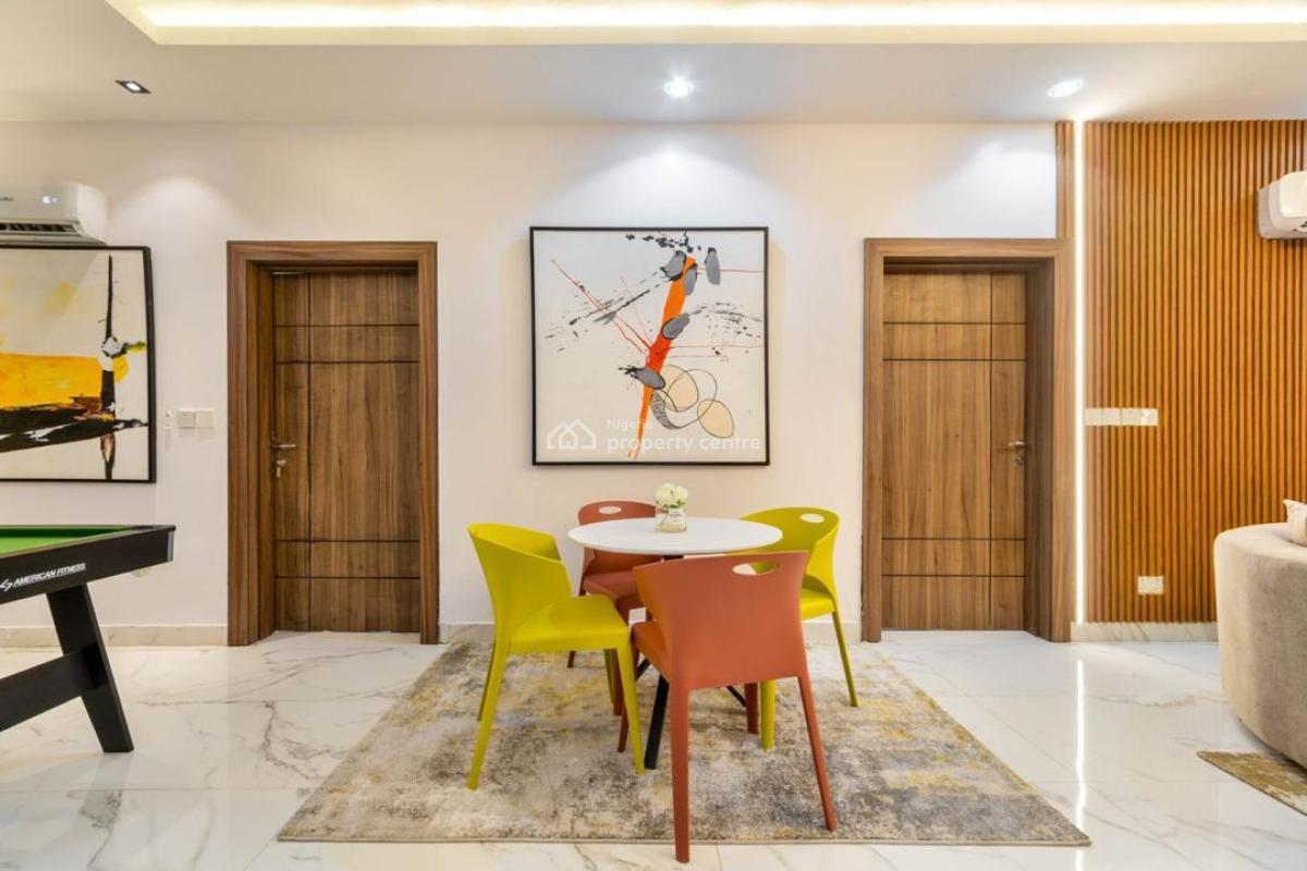 Luxe 2 Bedrooms Apartment with Swimming Pool, Periwinkle Estate, Lekki Phase 1, Lekki, Lagos, Flat / Apartment Short Let