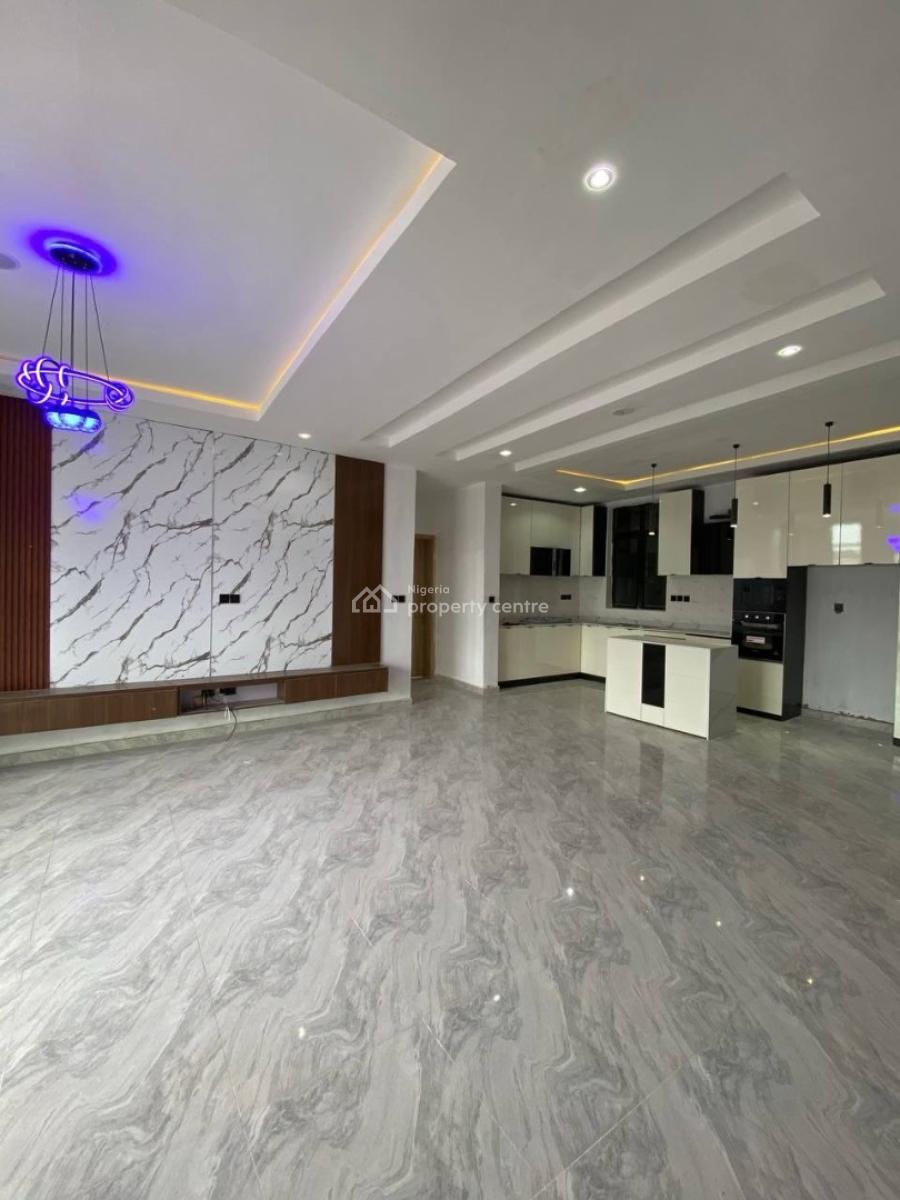 2 Bedroom Apartment, Ikota, Lekki, Lagos, Block of Flats for Sale