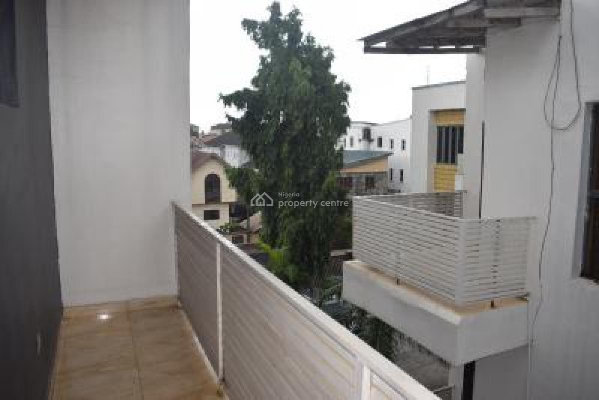 4-bedroom Detached House,with Bq, Okupe Estate, Maryland, Lagos, Detached Duplex for Rent