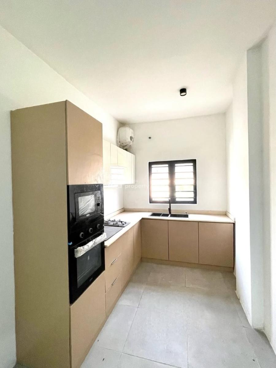 2 Bedroom Apartment, Idado, Lekki, Lagos, Block of Flats for Sale