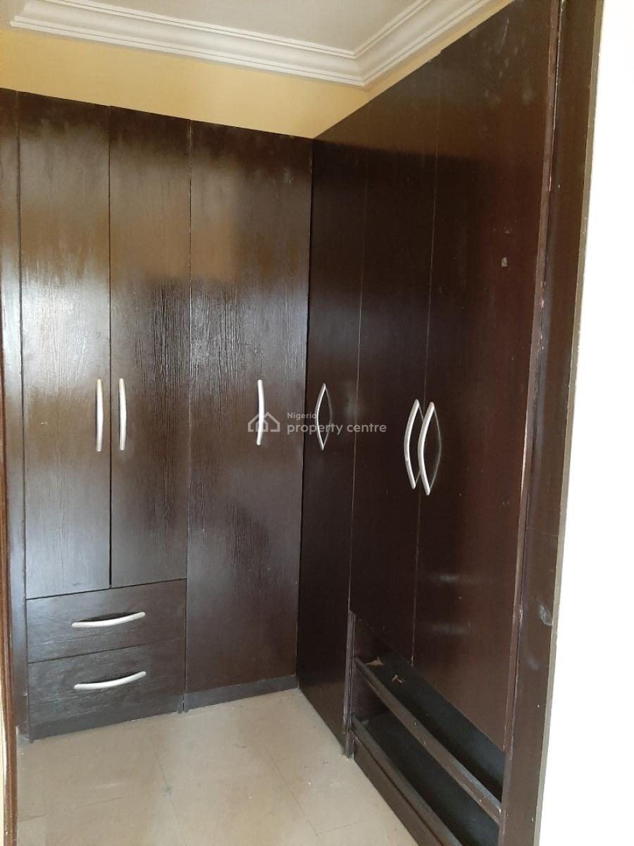 Serviced 3 Bedroom En-suite Flat with an Enclosed Fitted Kitchen/pantr, Ikate Elegushi, Lekki, Lagos, Flat / Apartment for Rent