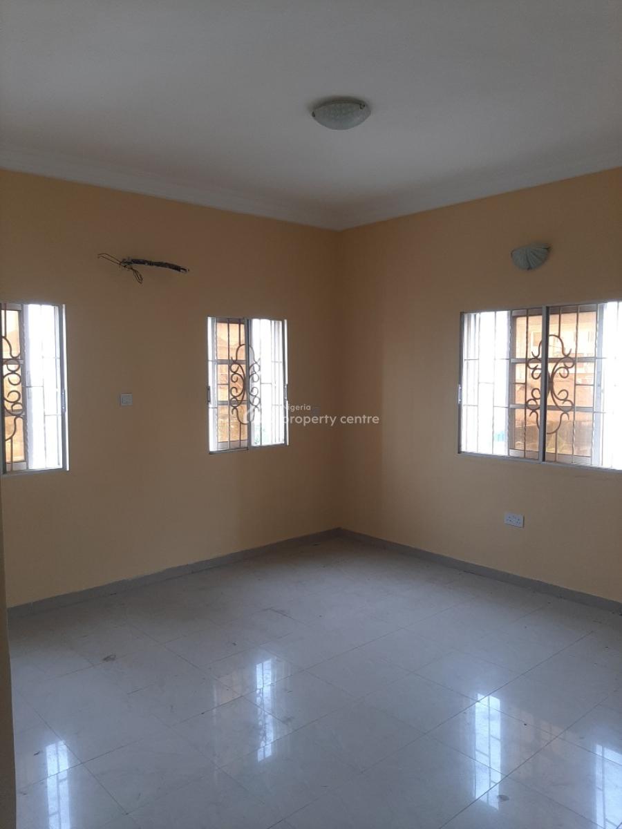 Serviced 3 Bedroom En-suite Flat with an Enclosed Fitted Kitchen/pantr, Ikate Elegushi, Lekki, Lagos, Flat / Apartment for Rent