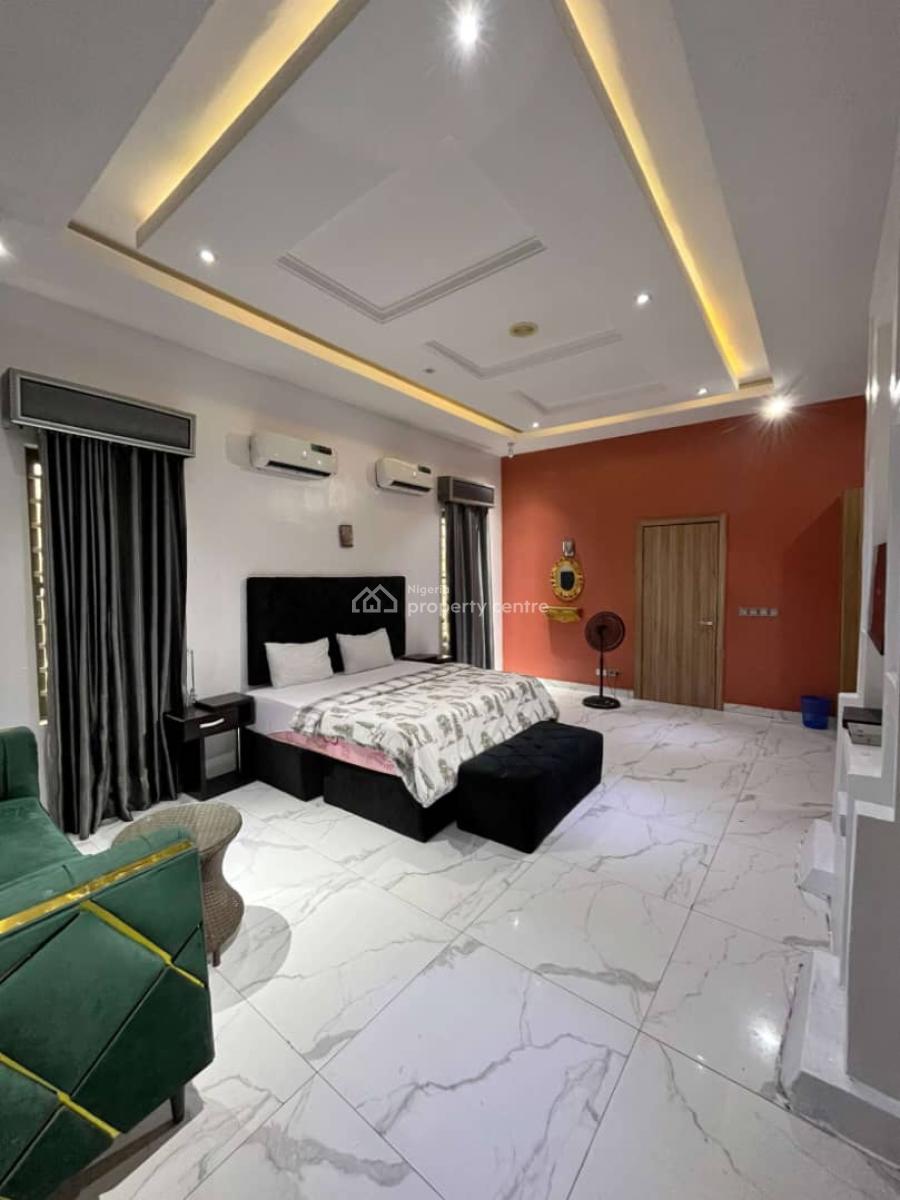 Commercial 4-bedroom Semi-detached Duplex with Bq and Gatehouse, Ikate, Lekki, Lagos, Semi-detached Duplex for Rent