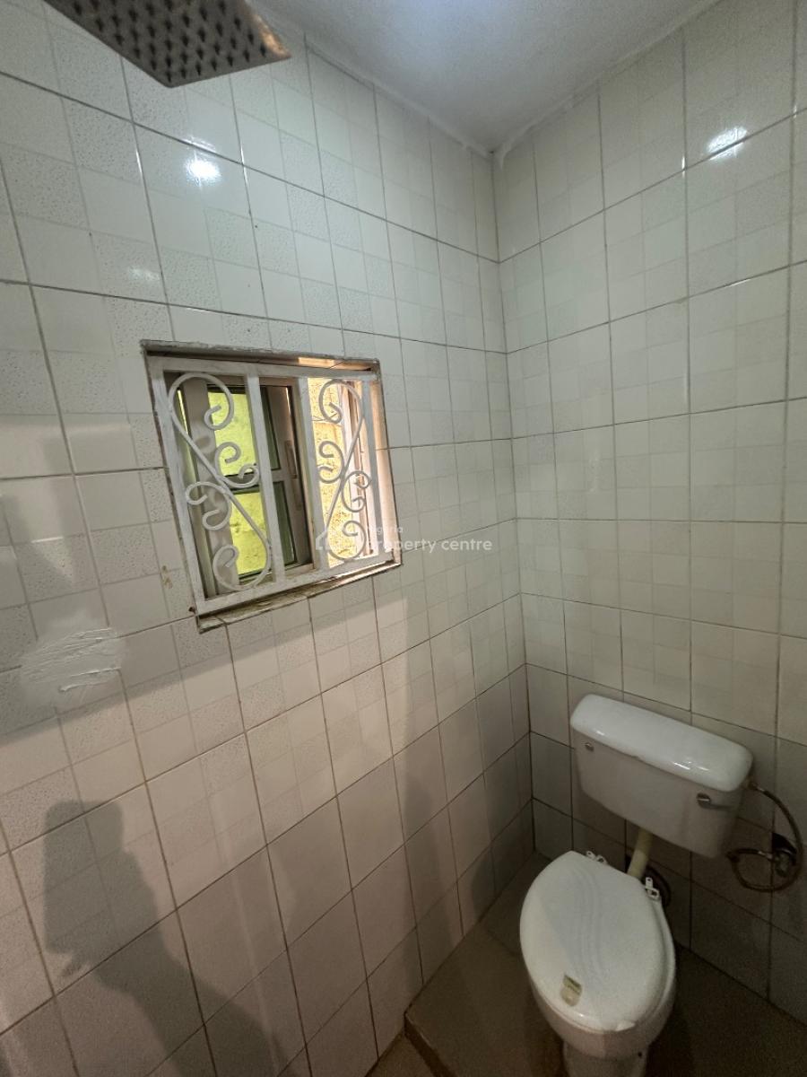 a Standard Room Self Contain Apartment in a Decent Location, 4th Avenue, Gwarinpa, Abuja, Self Contain (single Rooms) for Rent