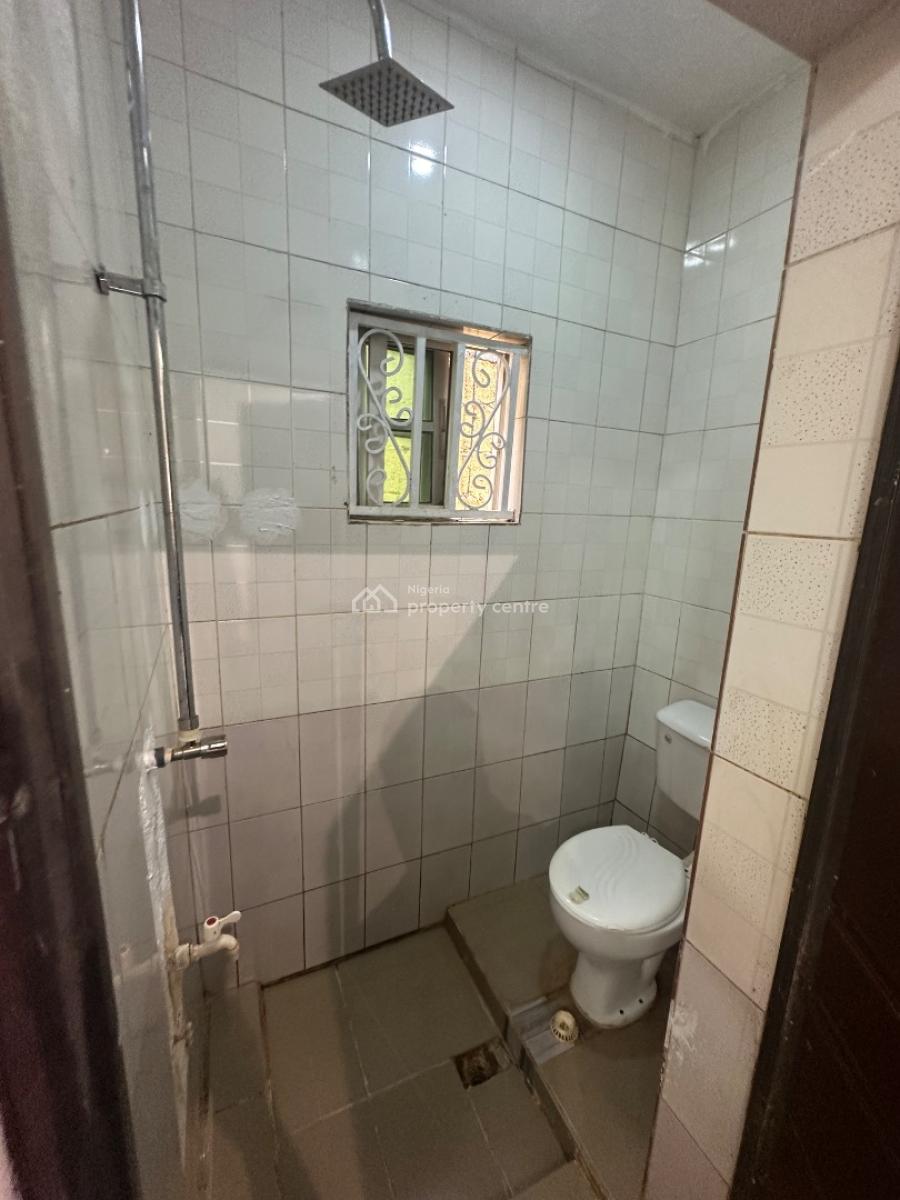 a Standard Room Self Contain Apartment in a Decent Location, 4th Avenue, Gwarinpa, Abuja, Self Contain (single Rooms) for Rent