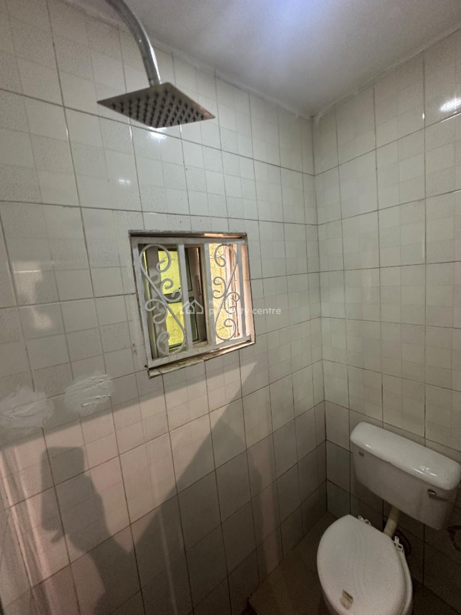 a Standard Room Self Contain Apartment in a Decent Location, 4th Avenue, Gwarinpa, Abuja, Self Contain (single Rooms) for Rent