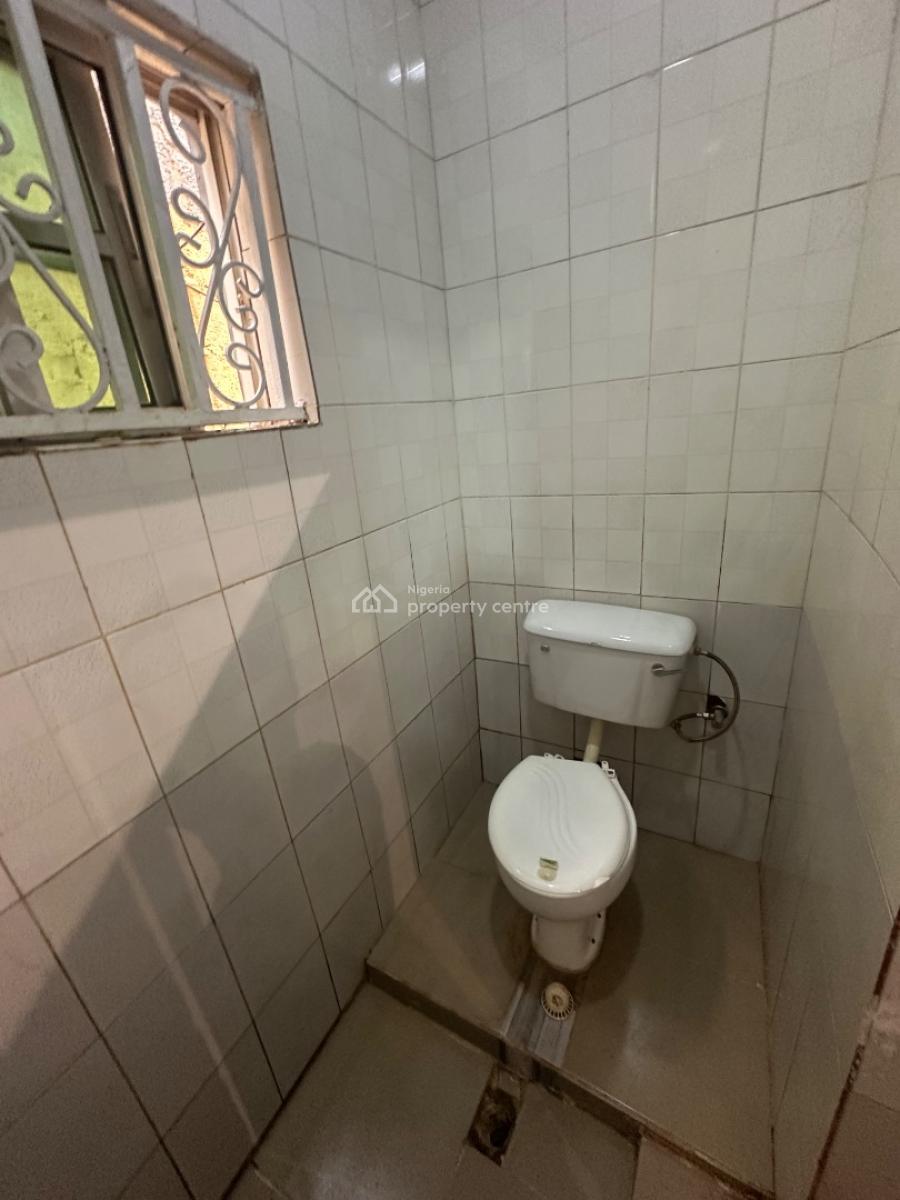 a Standard Room Self Contain Apartment in a Decent Location, 4th Avenue, Gwarinpa, Abuja, Self Contain (single Rooms) for Rent