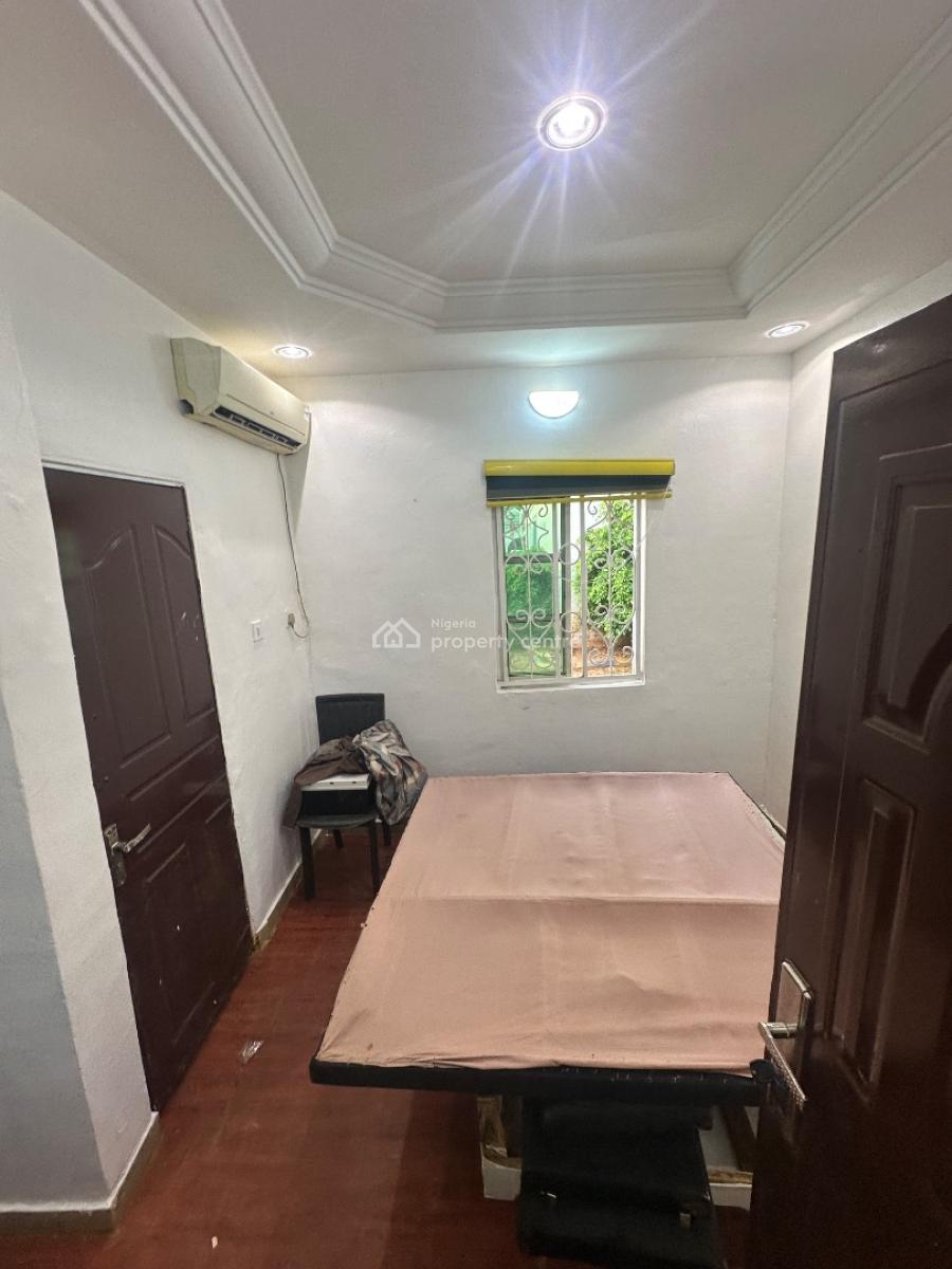 a Standard Room Self Contain Apartment in a Decent Location, 4th Avenue, Gwarinpa, Abuja, Self Contain (single Rooms) for Rent