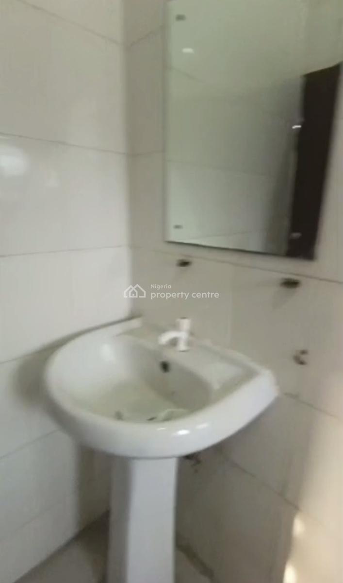 One Room Corporate Office Space Ensuite, Ikota Villa Estate, Ikota, Lekki, Lagos, Office Space for Rent