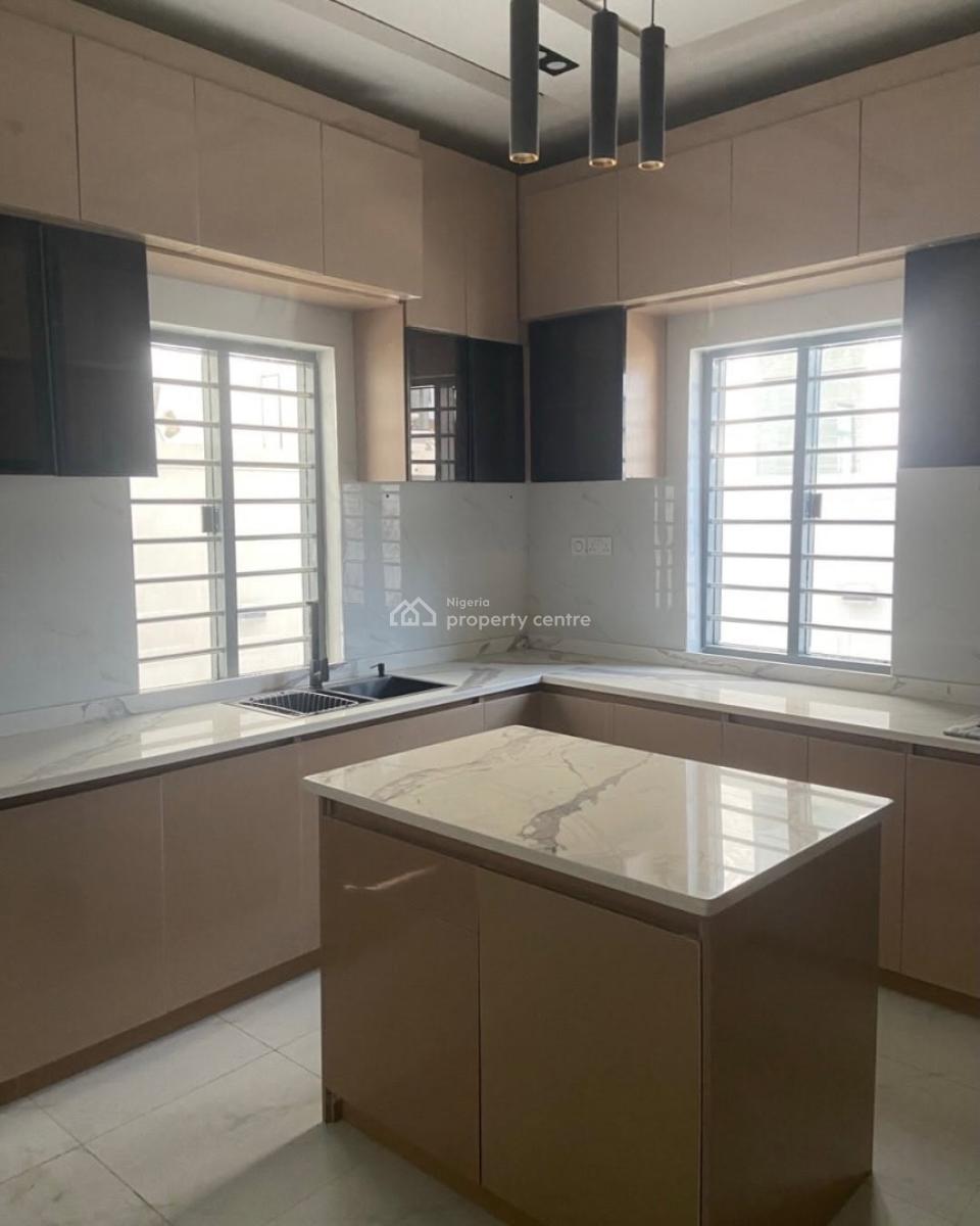 5bedroom Detached Duplex, Omole Phase 1, Ikeja, Lagos, Detached Duplex for Sale