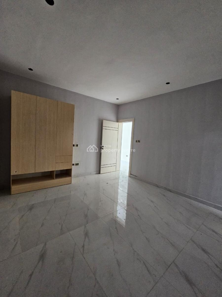 3 Bedroom Apartment with Bq Newly Built Tastefully Decorated, Maryland, Lagos, Flat / Apartment for Sale