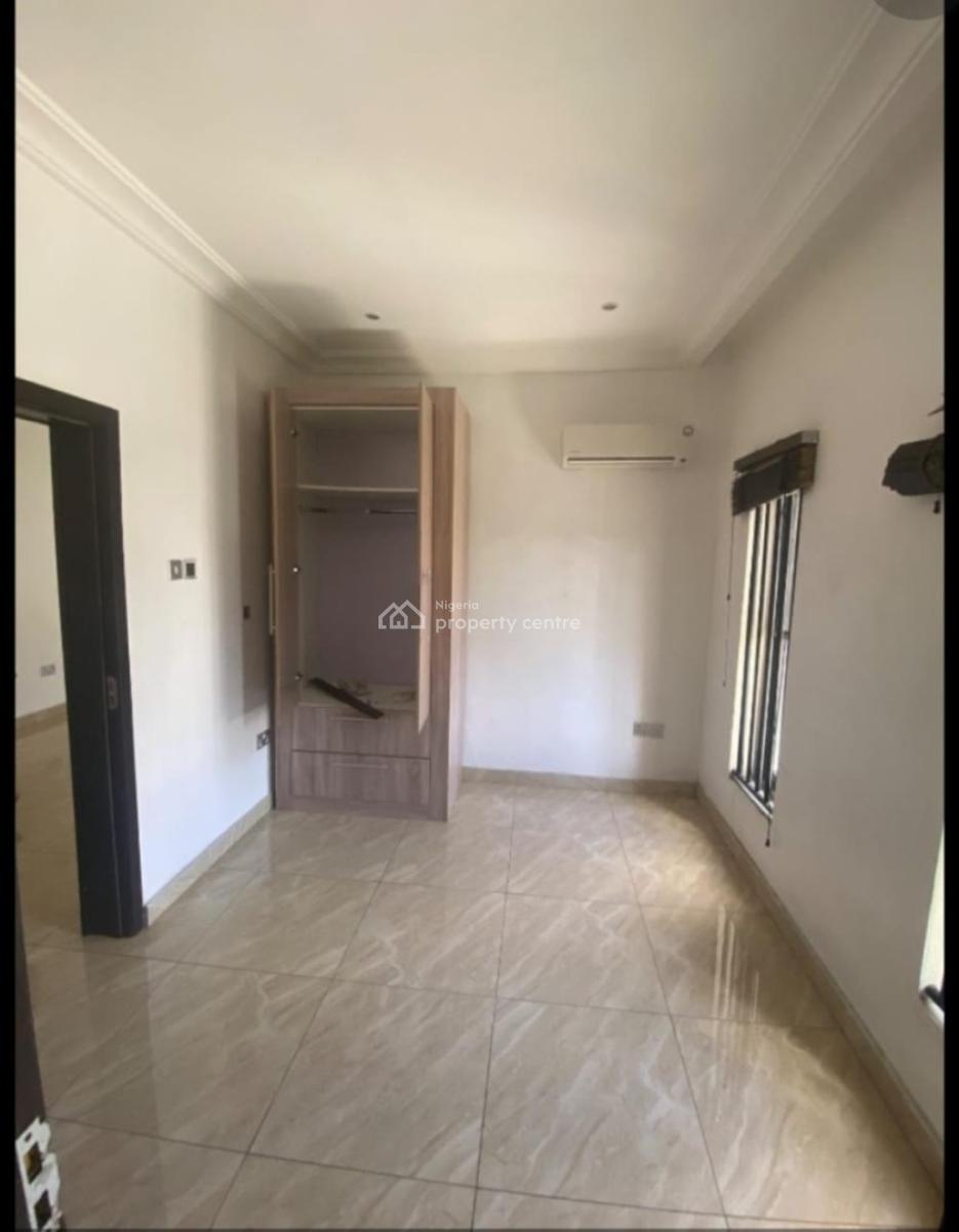 Serviced 2- Bedroom Flat on 2nd Floor, Chevron, Lekki, Lagos, Flat / Apartment for Rent