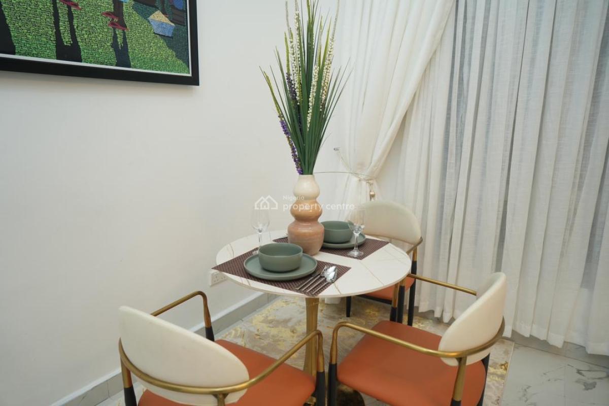 Luxury 2 Bedrooms Apartment with Ps5, Balcony and Elevator, Ikate, Lekki, Lagos, Flat / Apartment Short Let