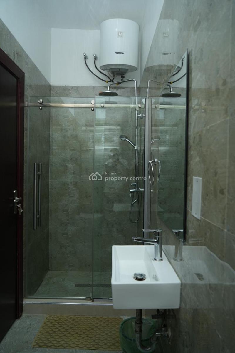 Luxury 2 Bedrooms Apartment with Ps5, Balcony and Elevator, Ikate, Lekki, Lagos, Flat / Apartment Short Let