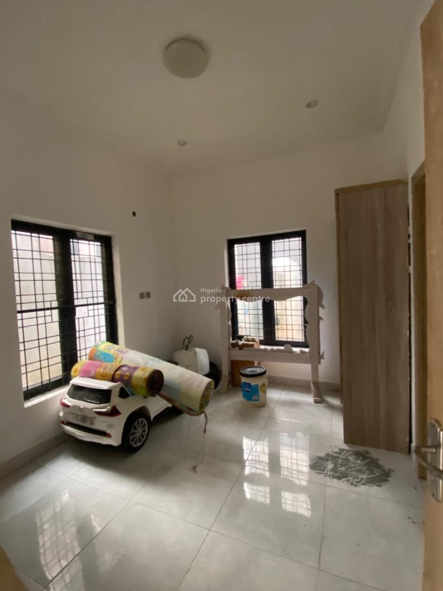 Beautiful 3 Bedroom Semi Detached Duplex with Big Bq, Chevron , in a Beautiful and Serene  Estate, Lekki, Lagos, Semi-detached Duplex for Rent