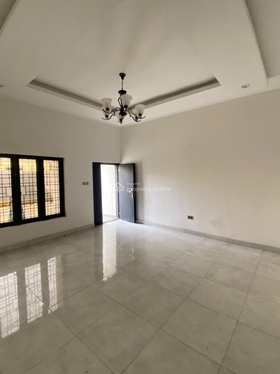 Beautiful 3 Bedroom Semi Detached Duplex with Big Bq, Chevron, Lekki, Lagos, Semi-detached Duplex for Rent