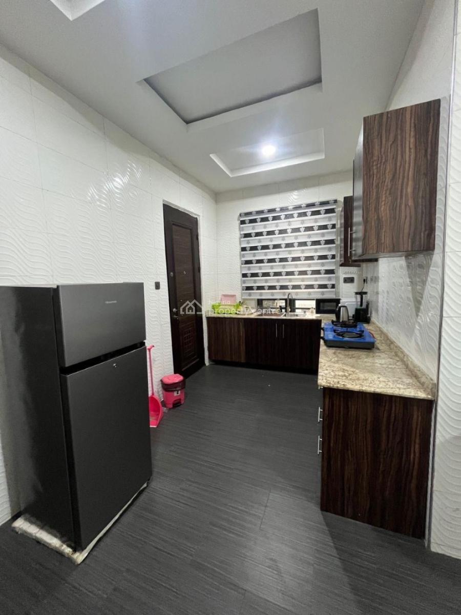 Luxury 3bedroom Apartment with Pool,gym,snookers and Other Great Ameni, Ajisafe Street Ikeja Gra, Ikeja Gra, Ikeja, Lagos, Flat / Apartment Short Let