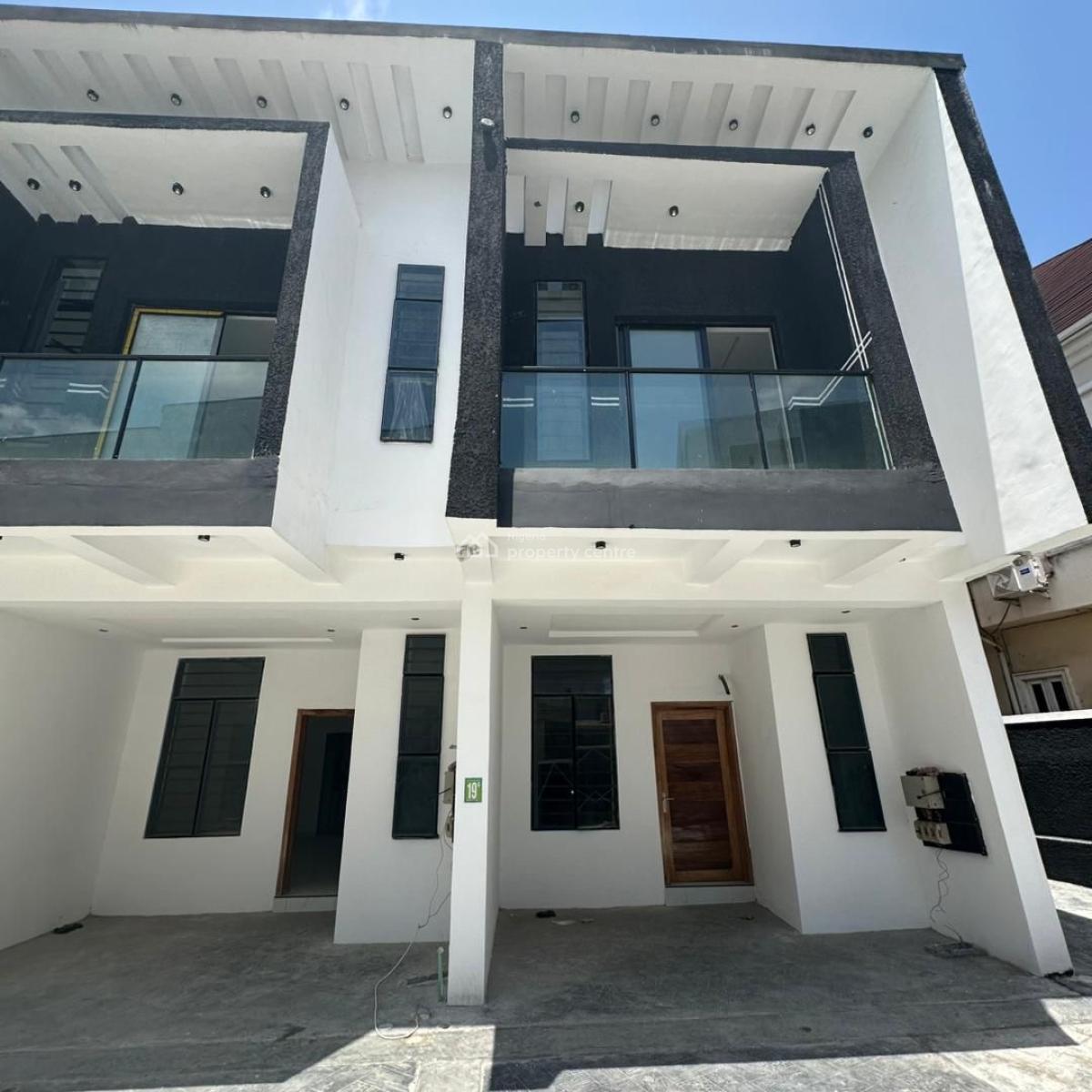 Spacious 4 Bedroom Terrace Duplex, Chevrond Toll Gate Lagos, Lekki Phase 1, Lekki, Lagos, Terraced Duplex for Sale