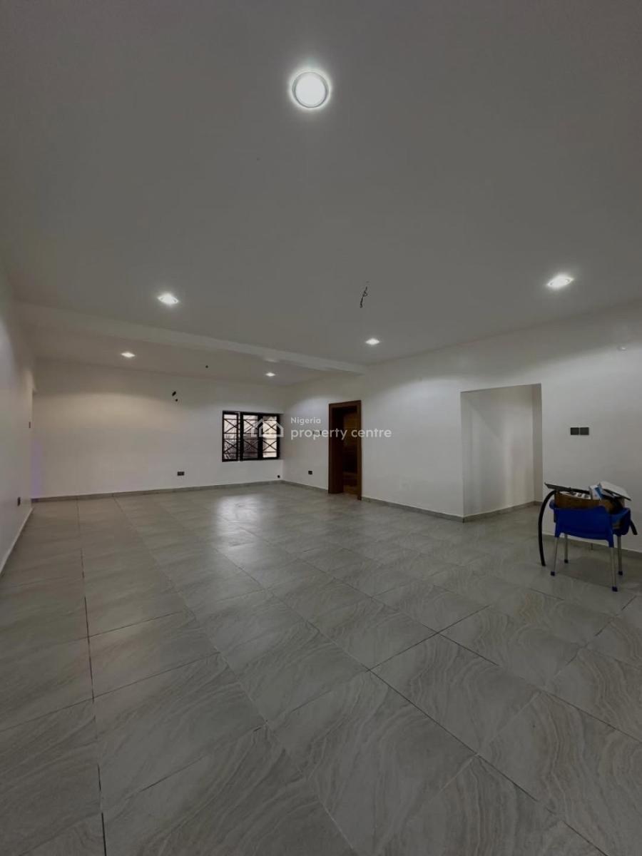 8units of Pristine 3bedroom Apartment with Bq with an Elevator, Durumi, Abuja, Block of Flats for Sale