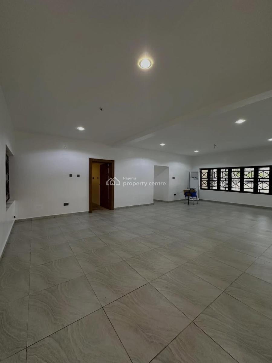 8units of Pristine 3bedroom Apartment with Bq with an Elevator, Durumi, Abuja, Block of Flats for Sale