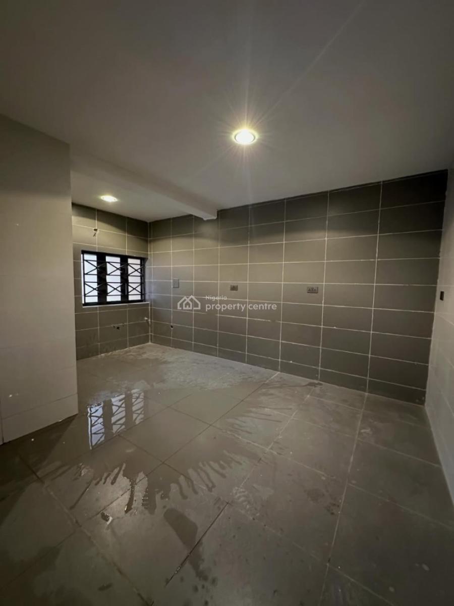 8units of Pristine 3bedroom Apartment with Bq with an Elevator, Durumi, Abuja, Block of Flats for Sale