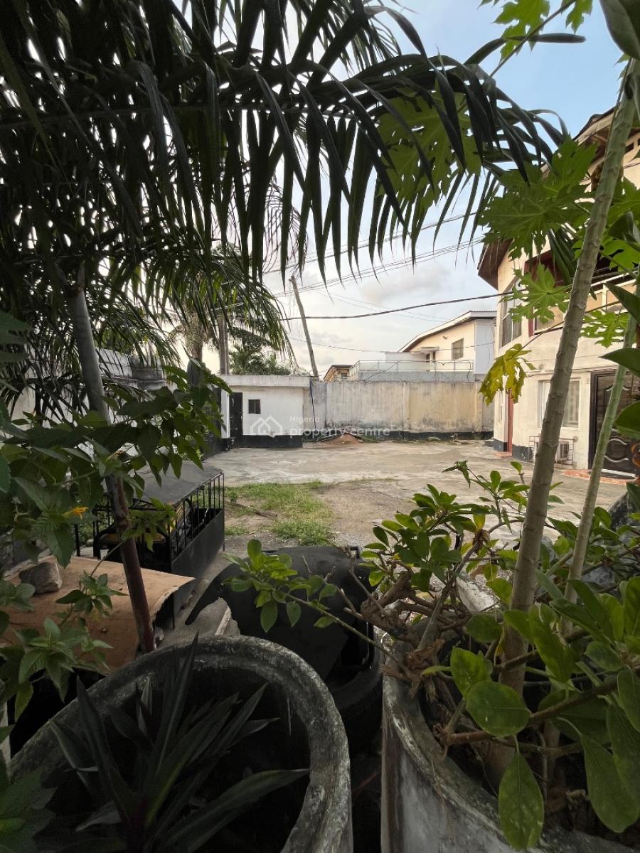 Luxury & Sophisticated (best for High-end Real Estate Listings), Gbagada Phase 2, Gbagada, Lagos, Mixed-use Land for Sale