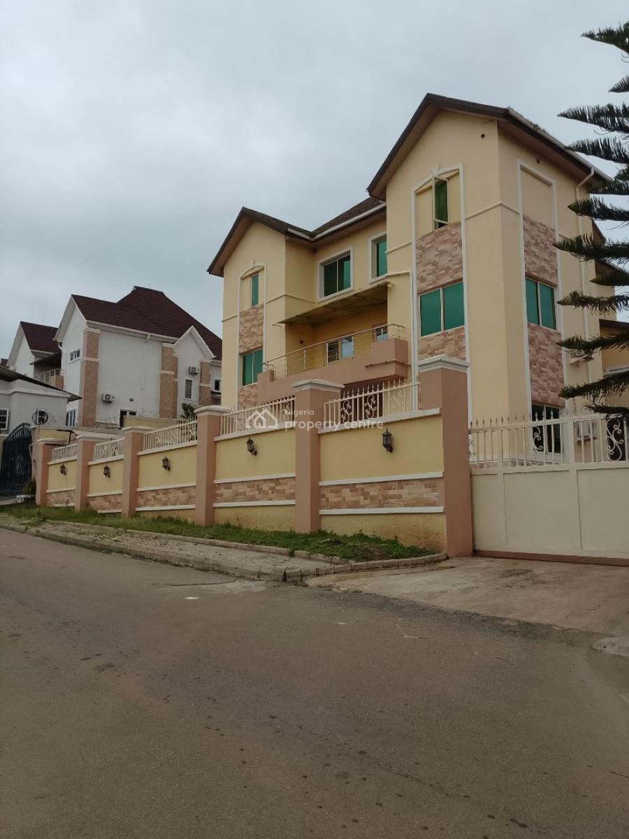 a Luxury Fully Detached 8-bedroom Duplex with Boys Quarters, Sunnyvale Estate, Dakwo, Abuja, Detached Duplex for Sale
