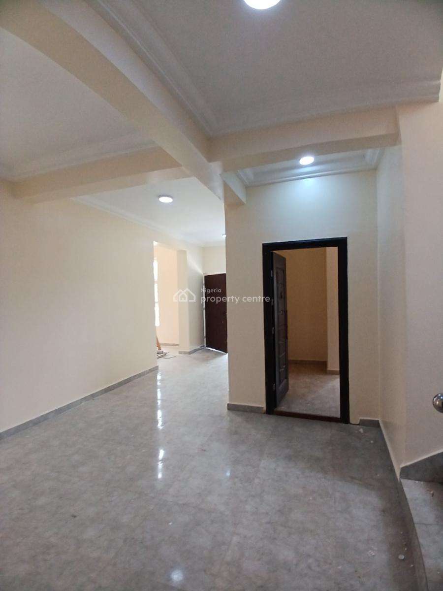 Well Built 6 Bedroom Fully Detached Duplex with 2room Bq, Navy Town Estate Asokoro Diplomatic Zone Abuja, Asokoro District, Abuja, Detached Duplex for Sale