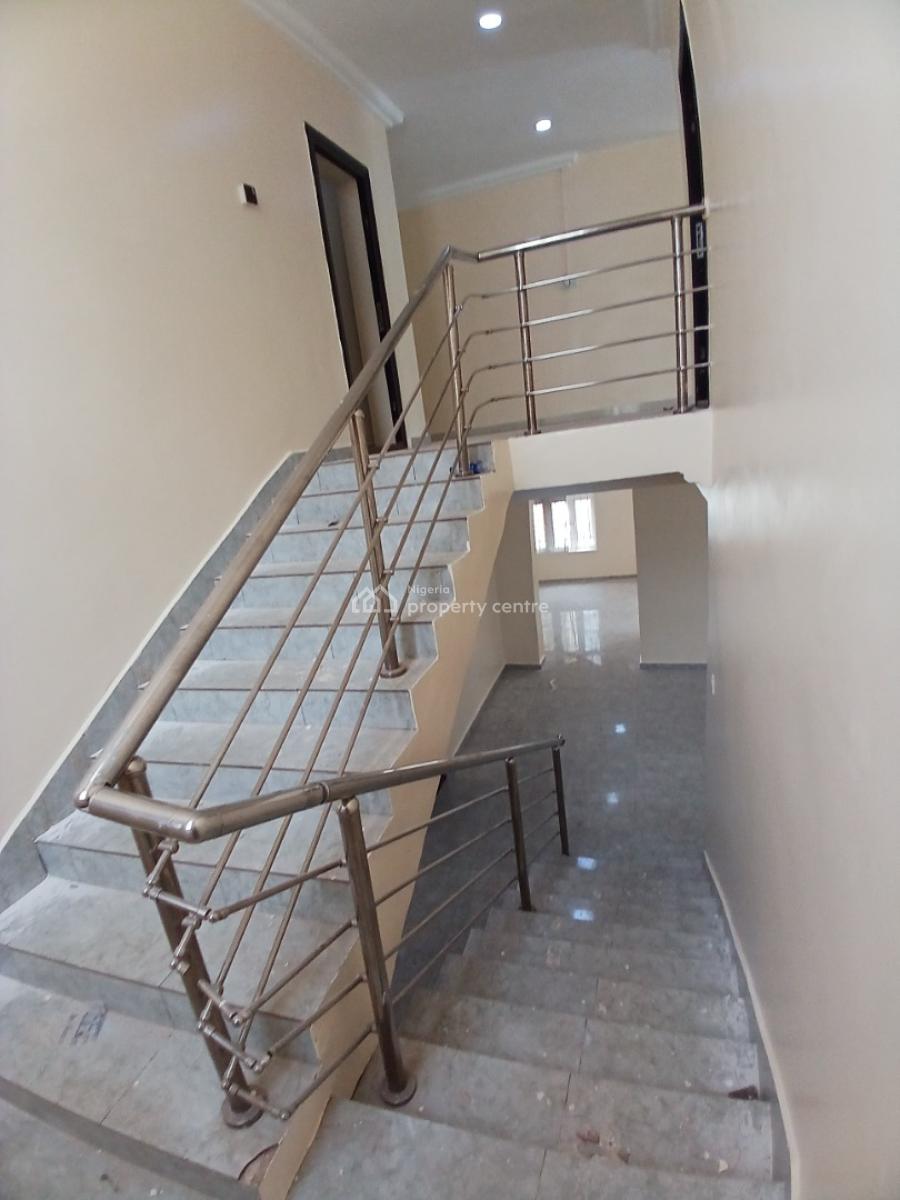 Well Built 6 Bedroom Fully Detached Duplex with 2room Bq, Navy Town Estate Asokoro Diplomatic Zone Abuja, Asokoro District, Abuja, Detached Duplex for Sale