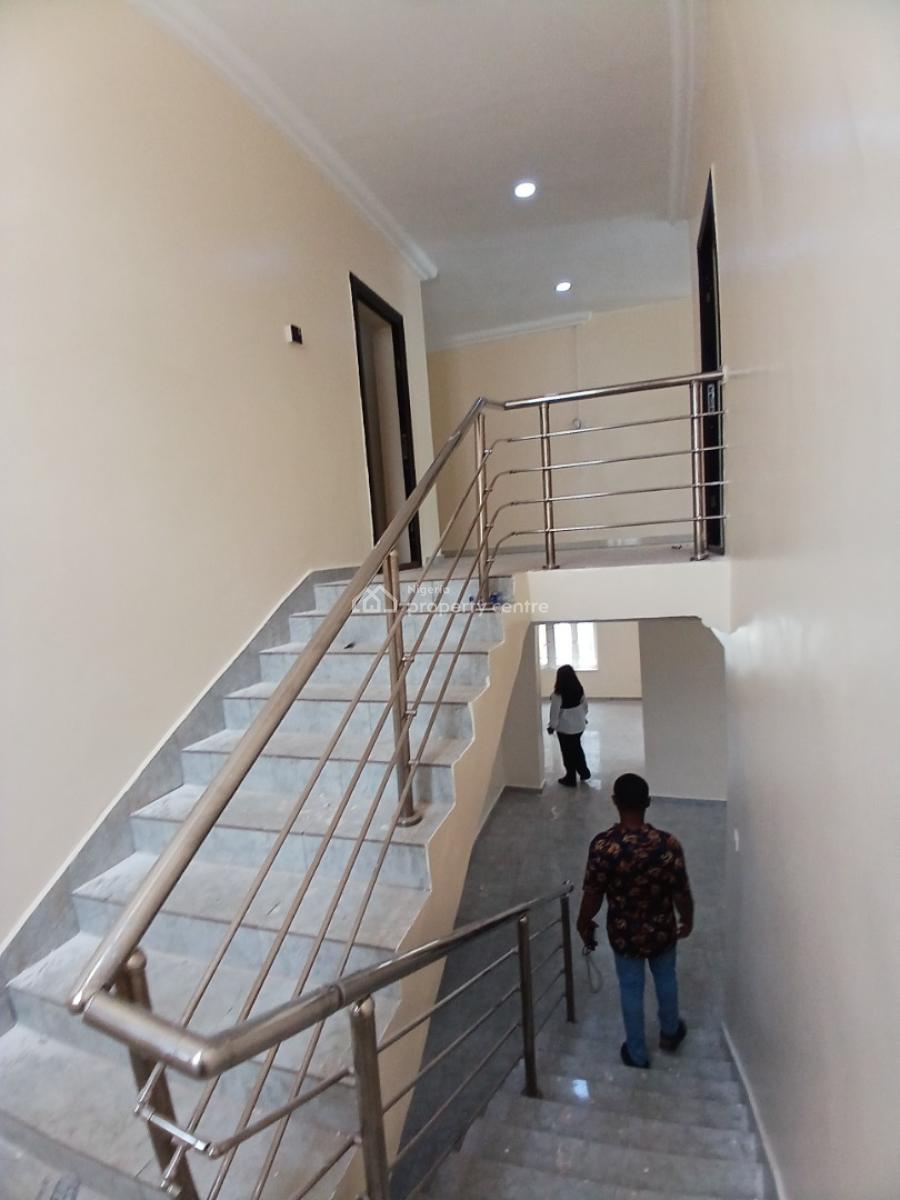 Well Built 6 Bedroom Fully Detached Duplex with 2room Bq, Navy Town Estate Asokoro Diplomatic Zone Abuja, Asokoro District, Abuja, Detached Duplex for Sale
