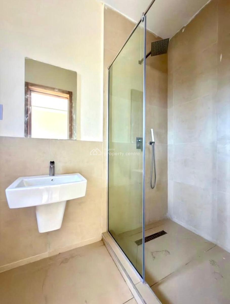 Spacious 1 Bedroom Apartment with Pool and Elevator, Victoria Island (vi), Lagos, Flat / Apartment for Rent