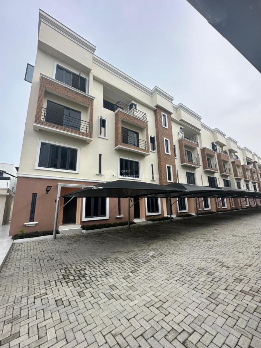 Newly Built Fully Serviced 3 Bedroom Penthouse Flat, Lekki Phase 1, Lekki, Lagos, Flat / Apartment for Rent