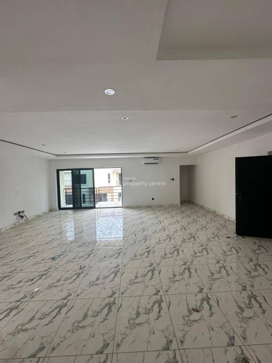 Newly Built Fully Serviced 3 Bedroom Penthouse Flat, Lekki Phase 1, Lekki, Lagos, Flat / Apartment for Rent