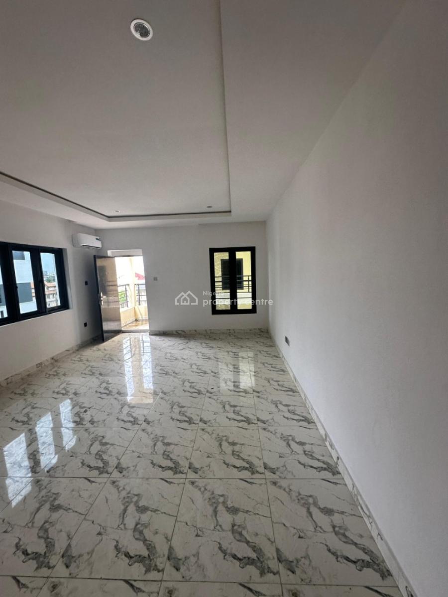 Newly Built Fully Serviced 3 Bedroom Penthouse Flat, Lekki Phase 1, Lekki, Lagos, Flat / Apartment for Rent