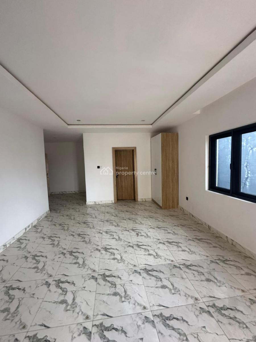 Newly Built Fully Serviced 3 Bedroom Penthouse Flat, Lekki Phase 1, Lekki, Lagos, Flat / Apartment for Rent