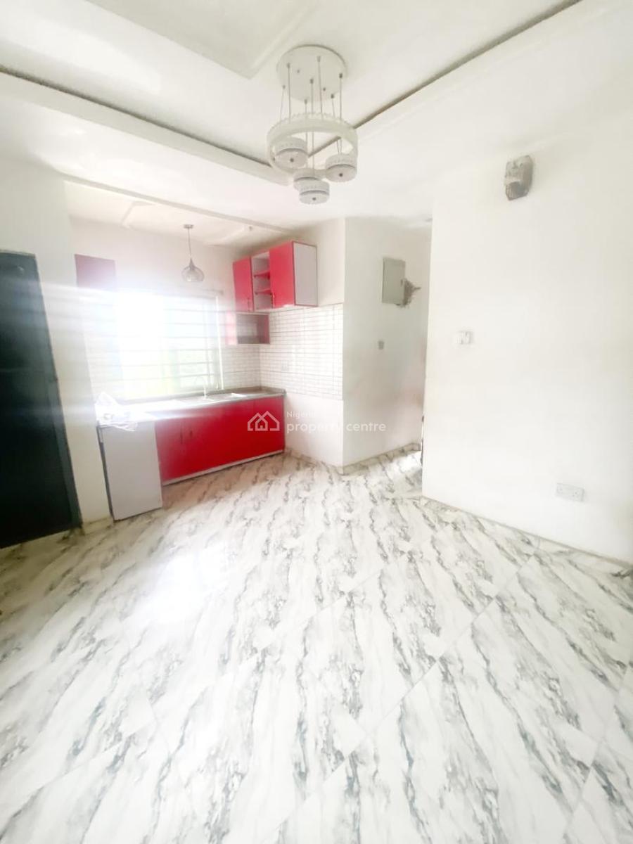 Luxury 2 Bedroom Apartment, Gra Phase 1, Magodo, Lagos, Flat / Apartment for Rent