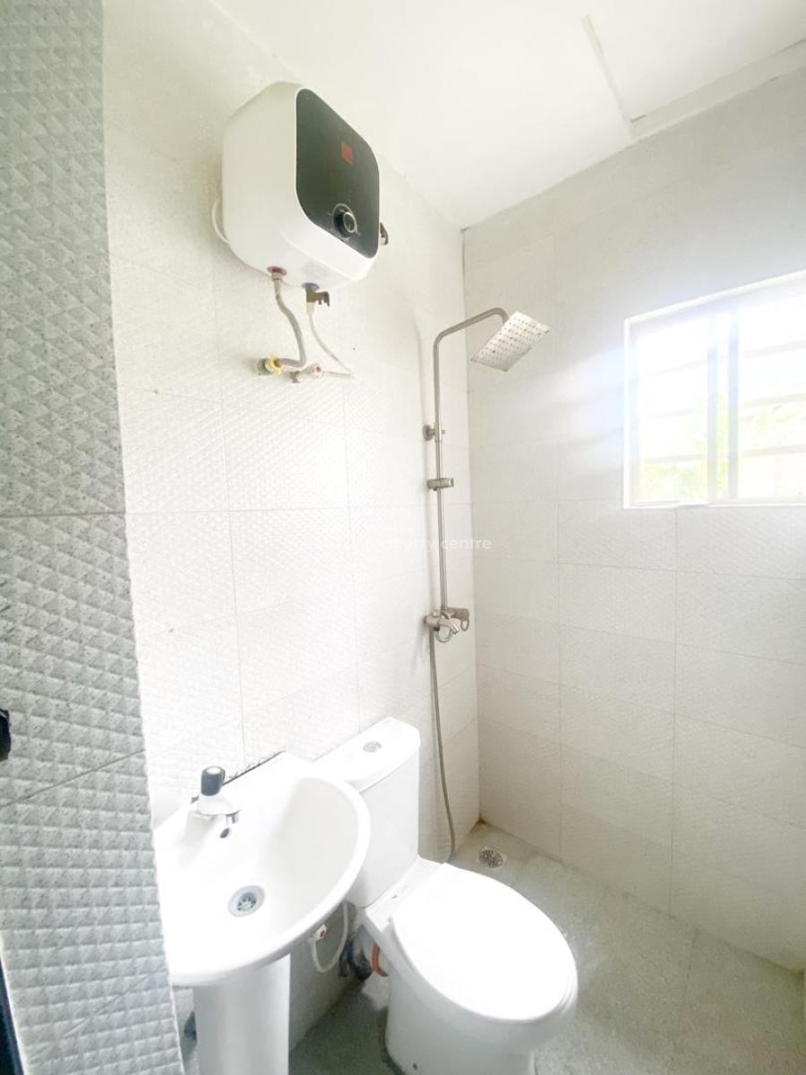 Luxury 2 Bedroom Apartment, Gra Phase 1, Magodo, Lagos, Flat / Apartment for Rent
