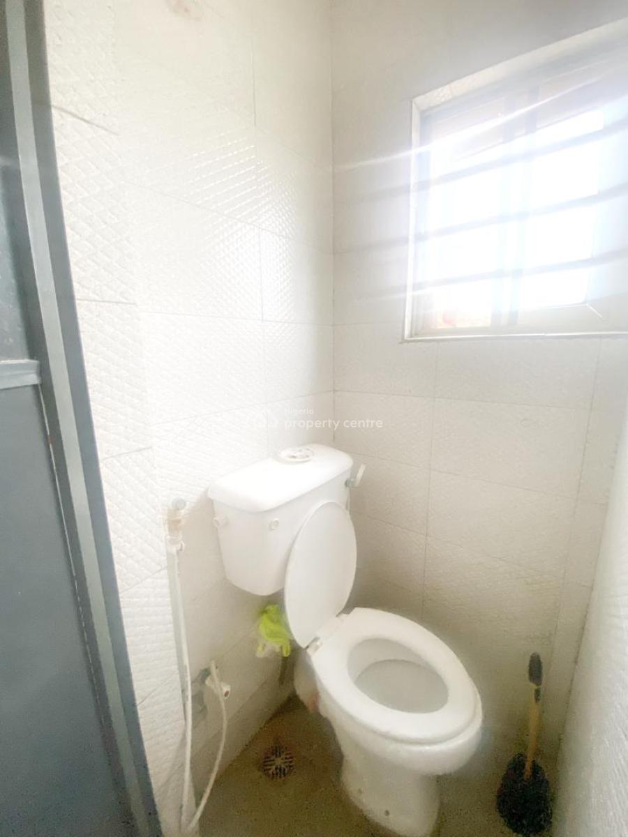 Luxury 2 Bedroom Apartment, Gra Phase 1, Magodo, Lagos, Flat / Apartment for Rent
