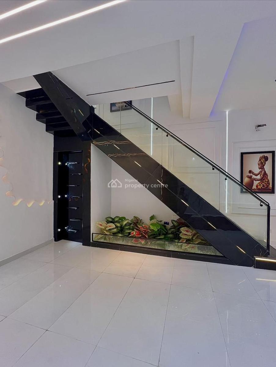 4 Bedroom Fully Detached Home with Swimming Pool, Lekki, Lagos, Detached Duplex for Sale