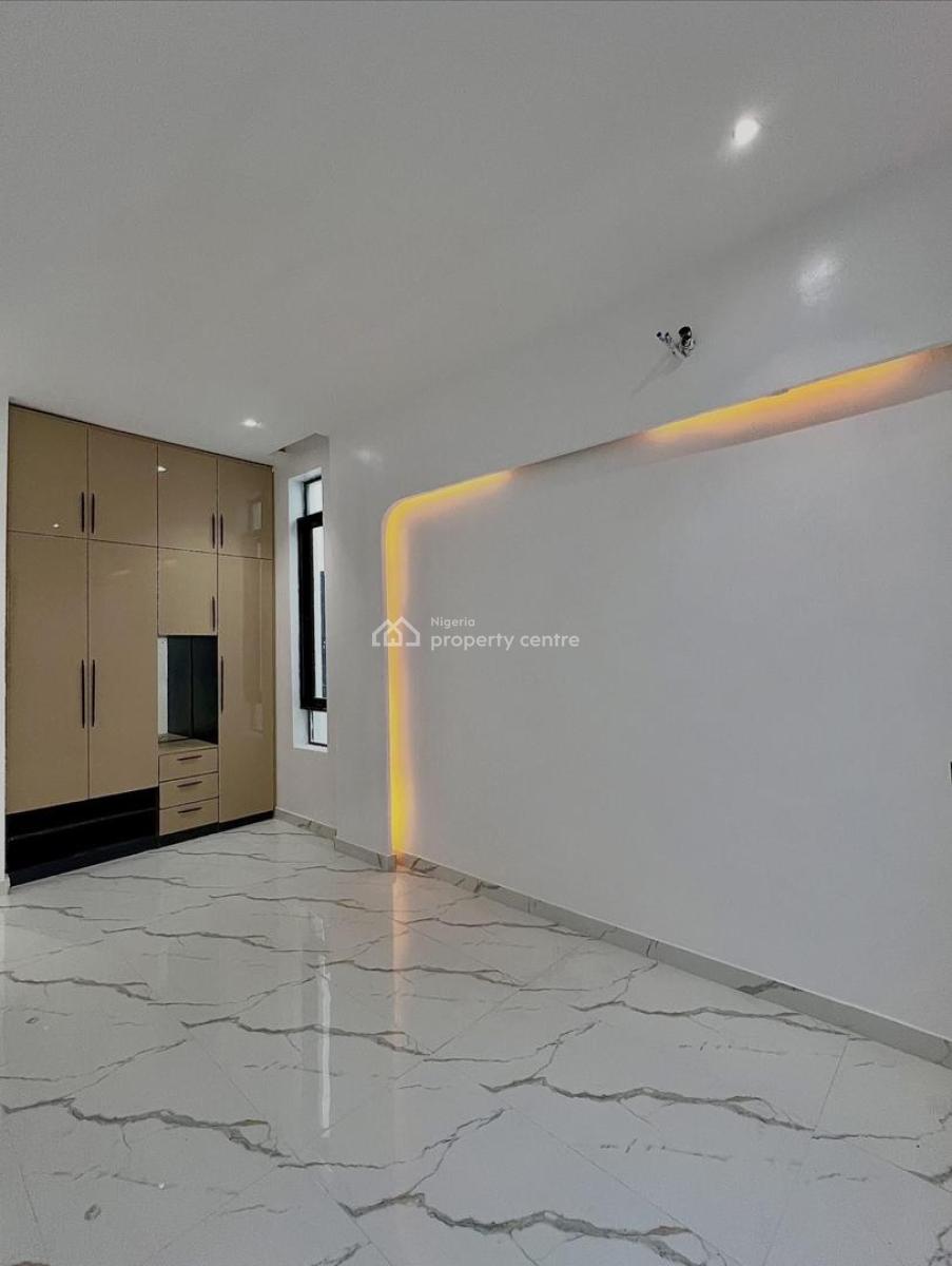 4 Bedroom Fully Detached Home with Swimming Pool, Lekki, Lagos, Detached Duplex for Sale