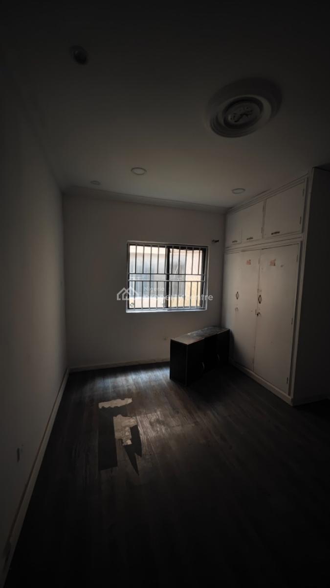 Self Serviced Studio Flat, Off Admiralty Way, Lekki Phase 1, Lekki, Lagos, Self Contain (single Rooms) for Rent