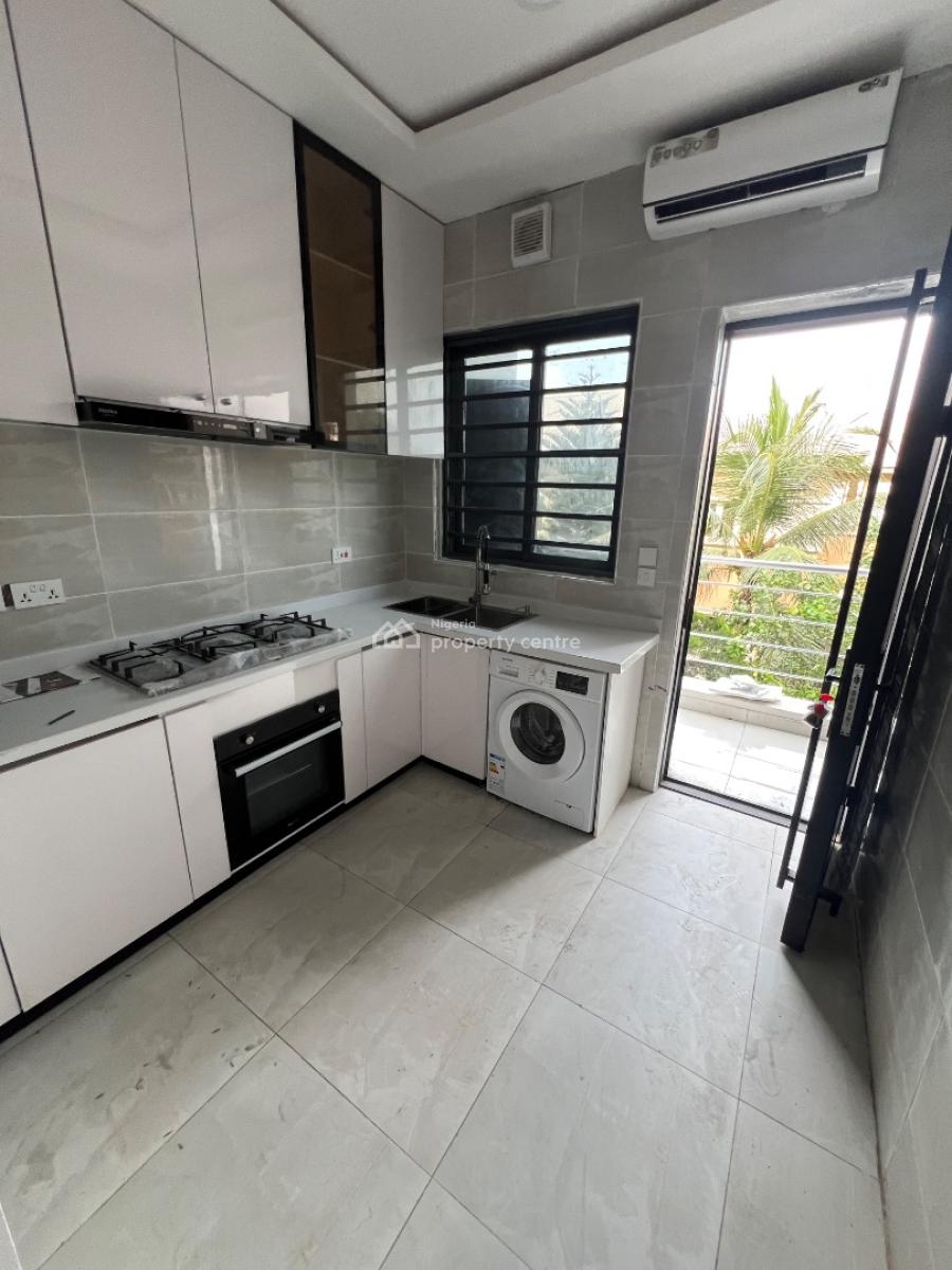 Brand New Five-star 3-bedroom Apartment with Bq, Lekki Phase 1, Lekki, Lagos, Flat / Apartment for Rent