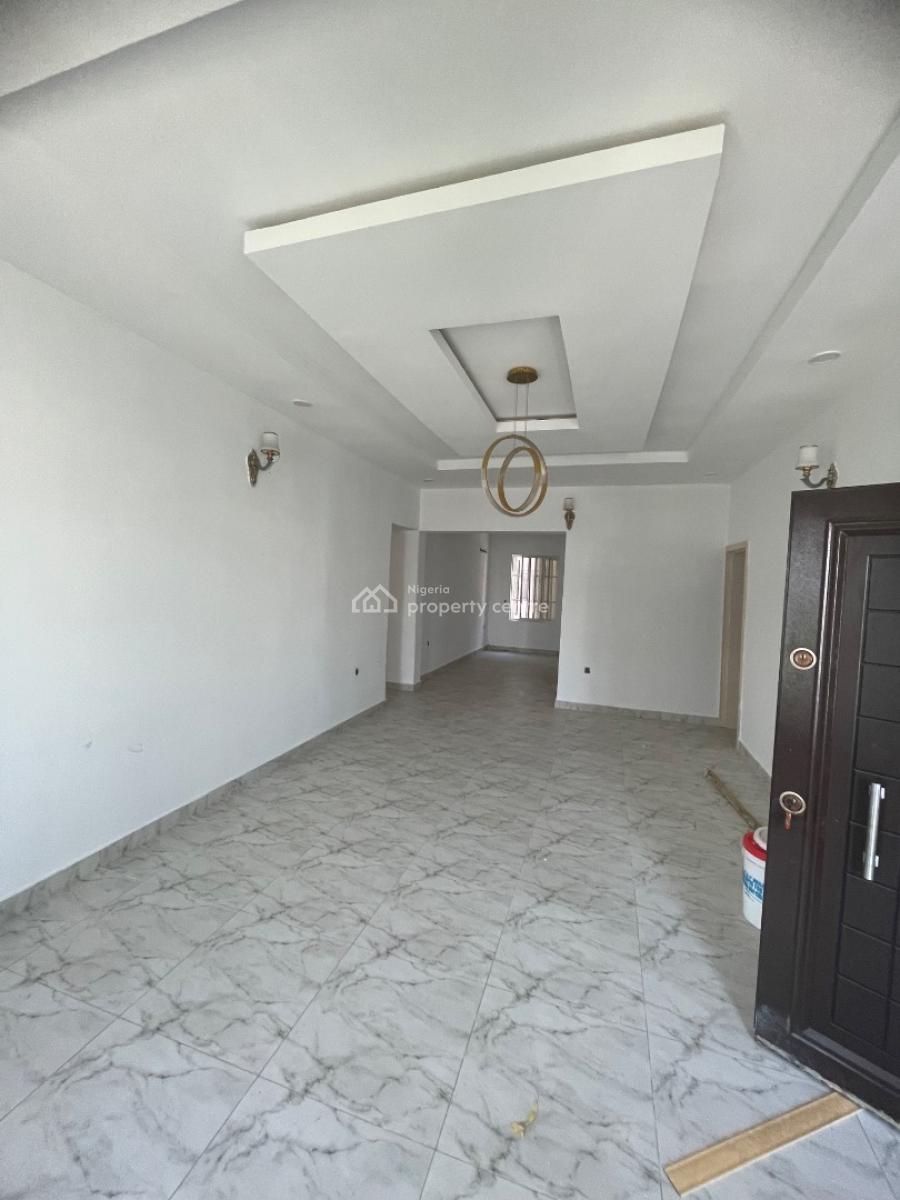 Refurbished Fully Serviced 3 Bedroom Apartment, Ikate Elegushi, Lekki, Lagos, Flat / Apartment for Rent