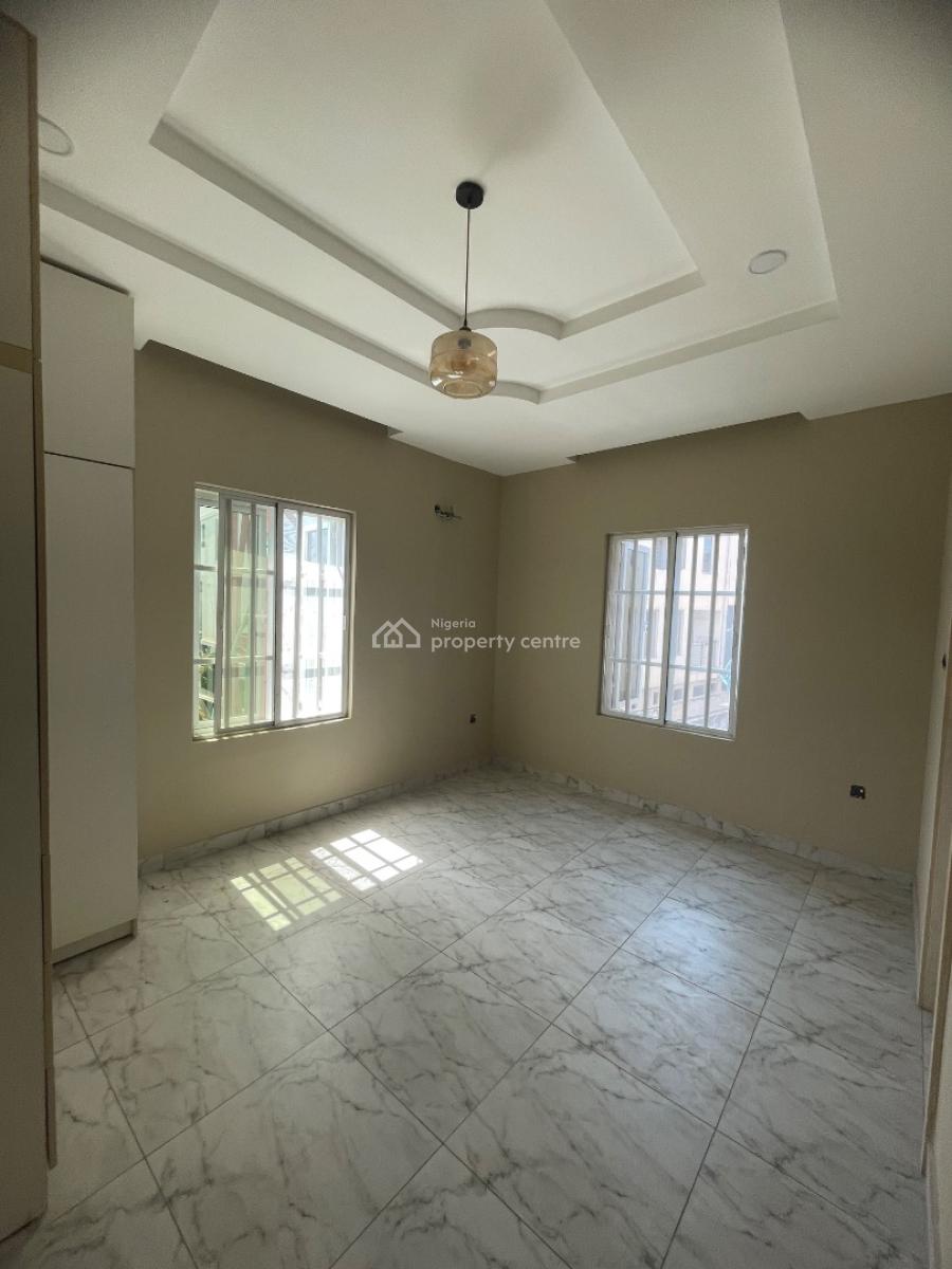 Refurbished Fully Serviced 3 Bedroom Apartment, Ikate Elegushi, Lekki, Lagos, Flat / Apartment for Rent
