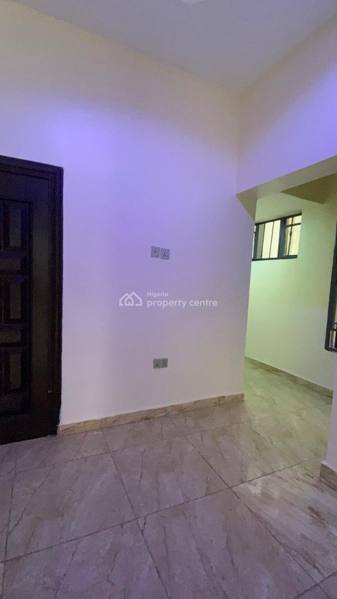 Standalone 5 Bedroom Duplex + Bq  Guzape, Guzape, Guzape District, Abuja, Detached Duplex for Rent