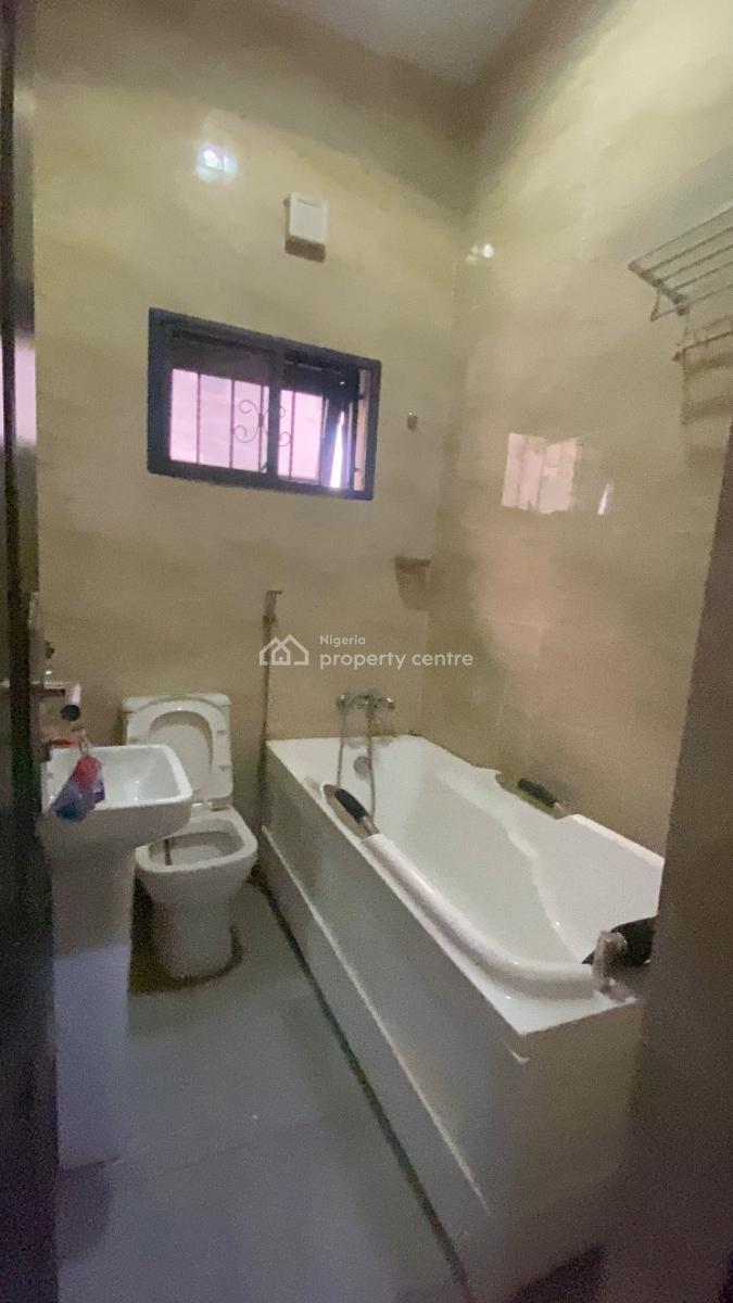 Standalone 5 Bedroom Duplex + Bq  Guzape, Guzape, Guzape District, Abuja, Detached Duplex for Rent