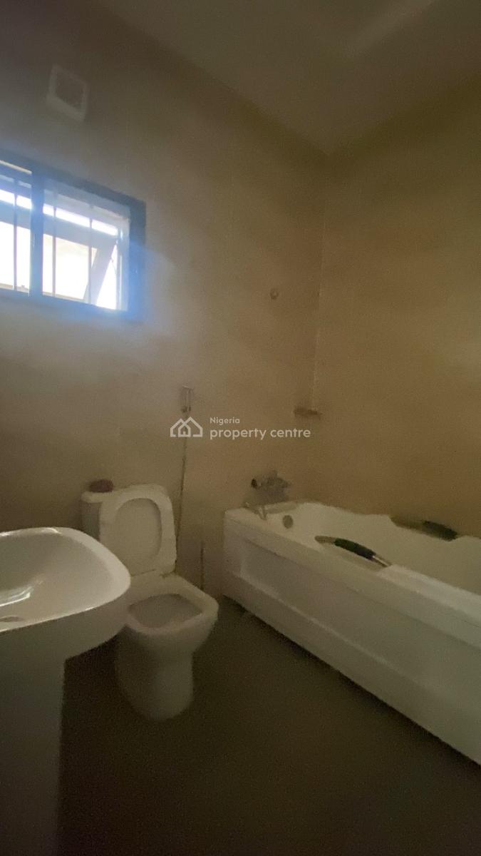 Standalone 5 Bedroom Duplex + Bq  Guzape, Guzape, Guzape District, Abuja, Detached Duplex for Rent