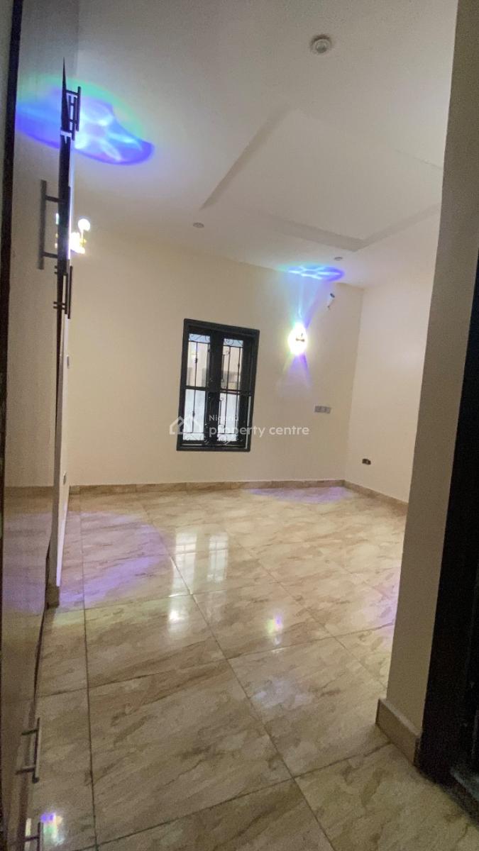 Standalone 5 Bedroom Duplex + Bq  Guzape, Guzape, Guzape District, Abuja, Detached Duplex for Rent