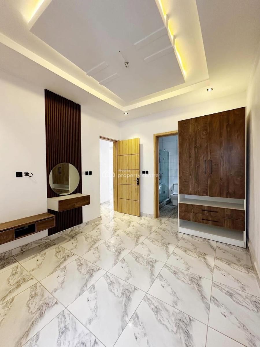 Lovely 2 Bedroom Apartment with Bq, Ilasan, Ilasan, Lekki, Lagos, Block of Flats for Sale