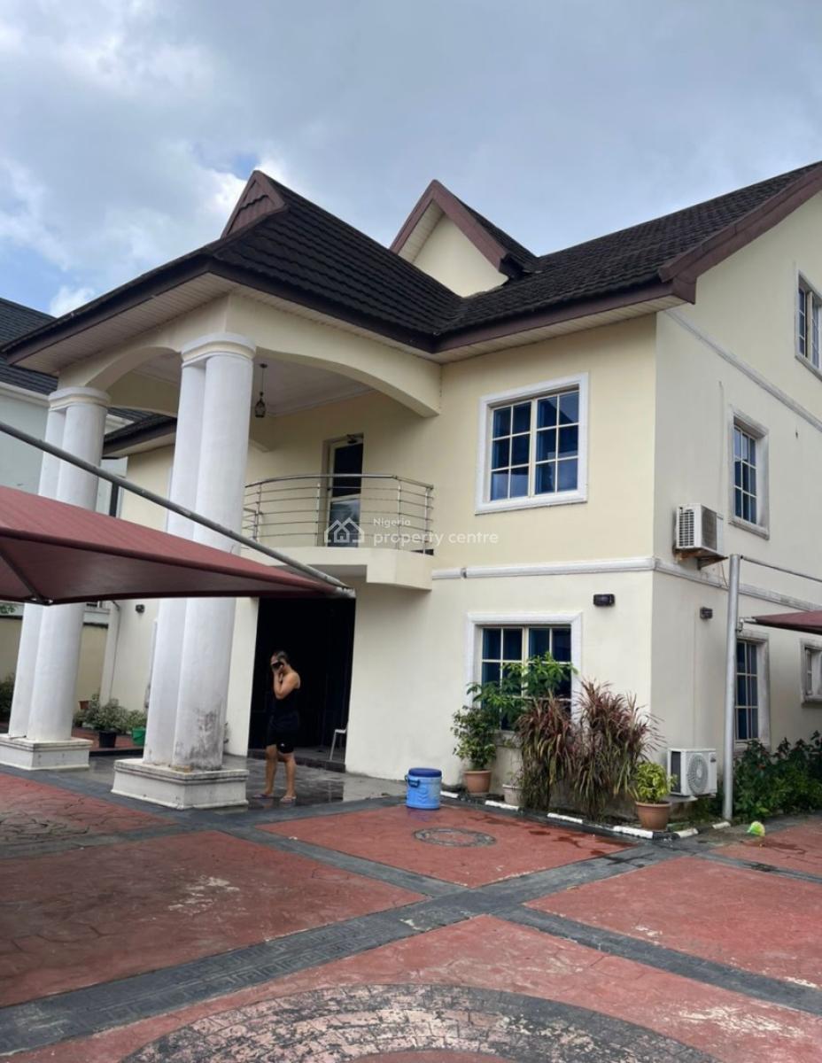 5-bedroom Detached House in a Prime Location in Sangotedo, Sangotedo, Ajah, Lagos, Detached Duplex for Sale